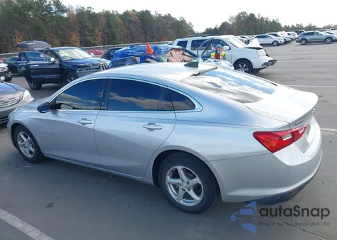 2017 Chevrolet Malibu Ls z USA, uszkodzony, nr VIN 1G1ZB5ST0HF292711